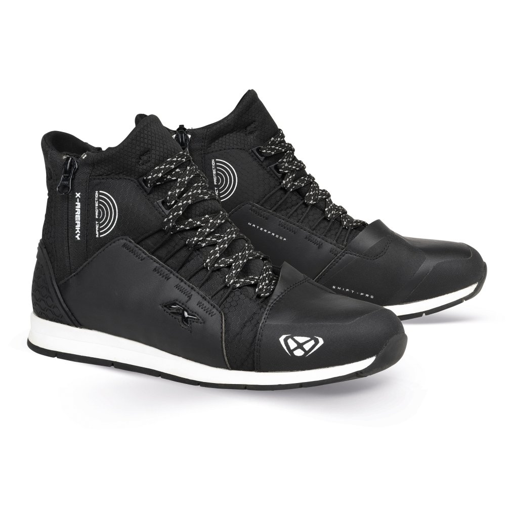 Basket Ixon FREAKY WP NOIR BLANC